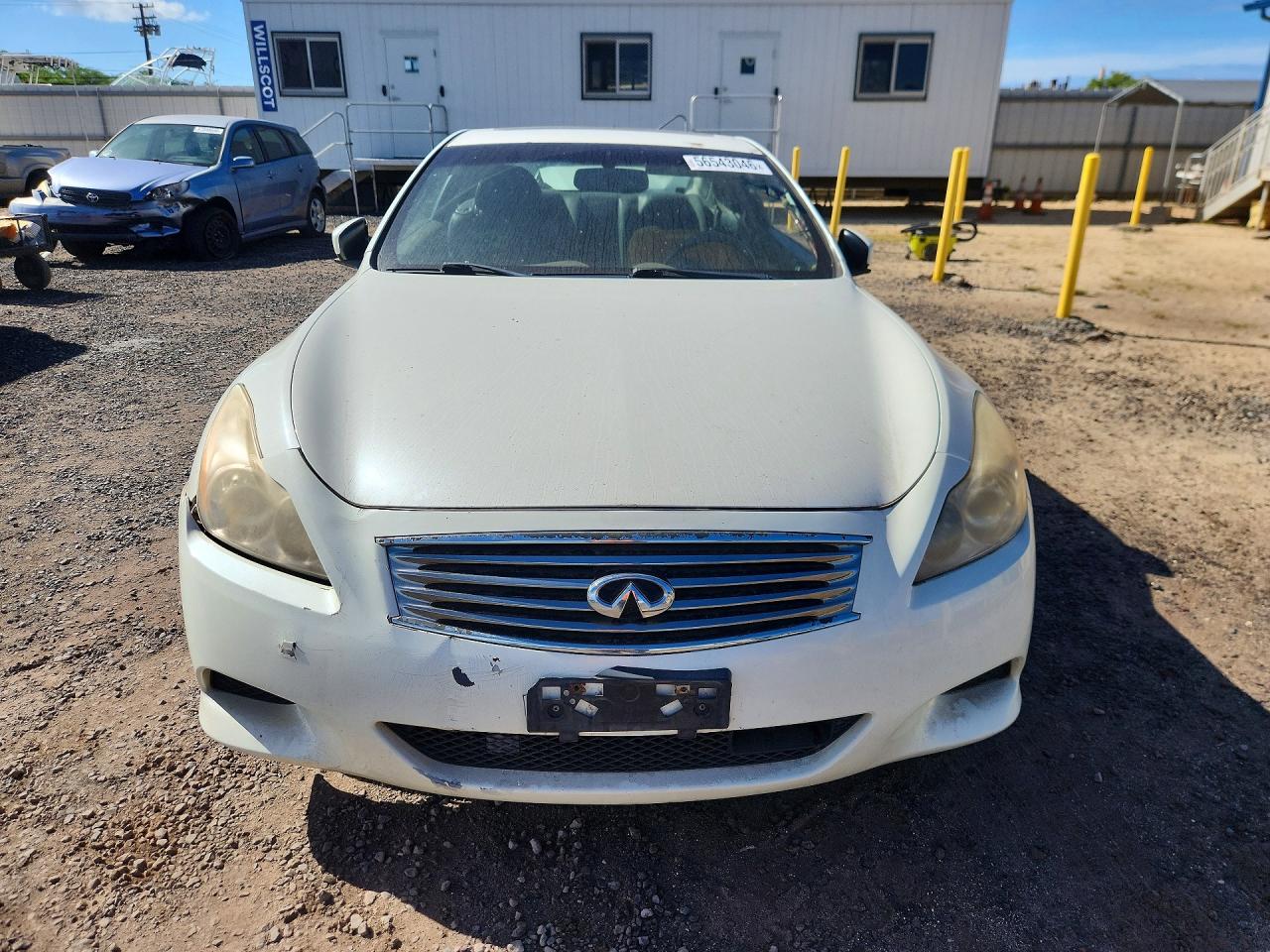INFINITI G37 Base