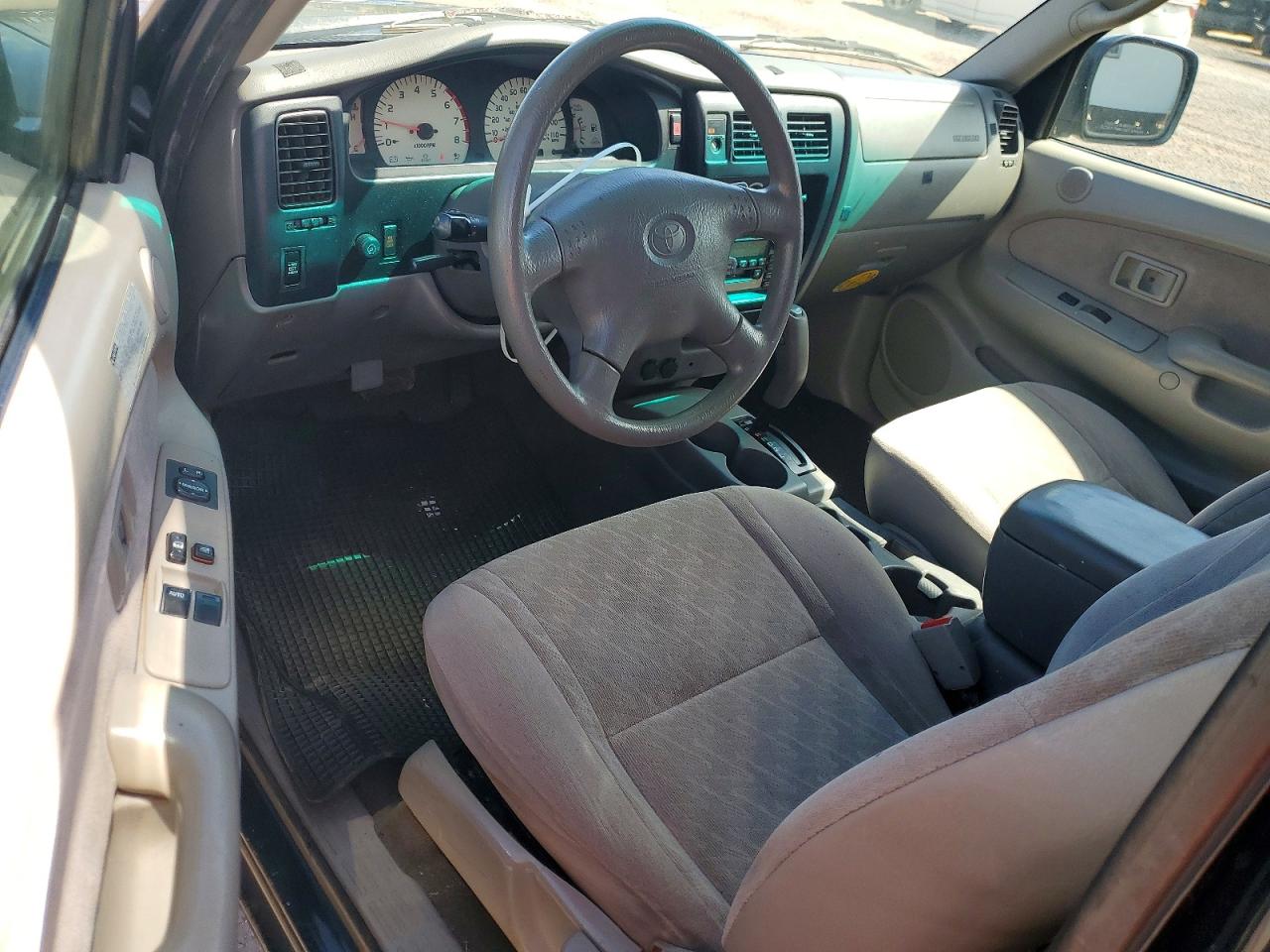 Toyota Tacoma Xtracab Prerunner
