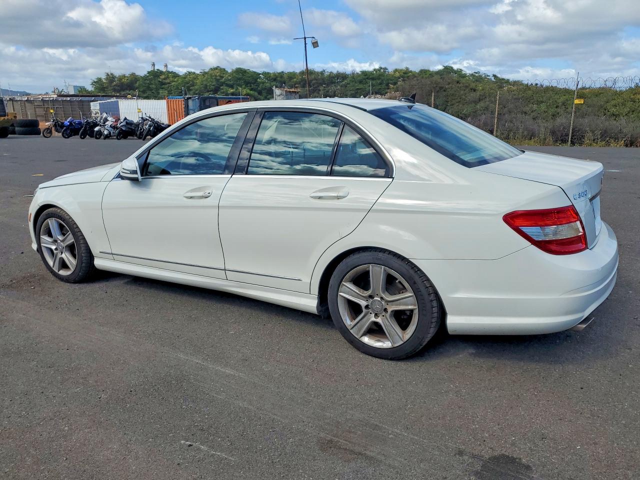 Mercedes-Benz C-Class 300