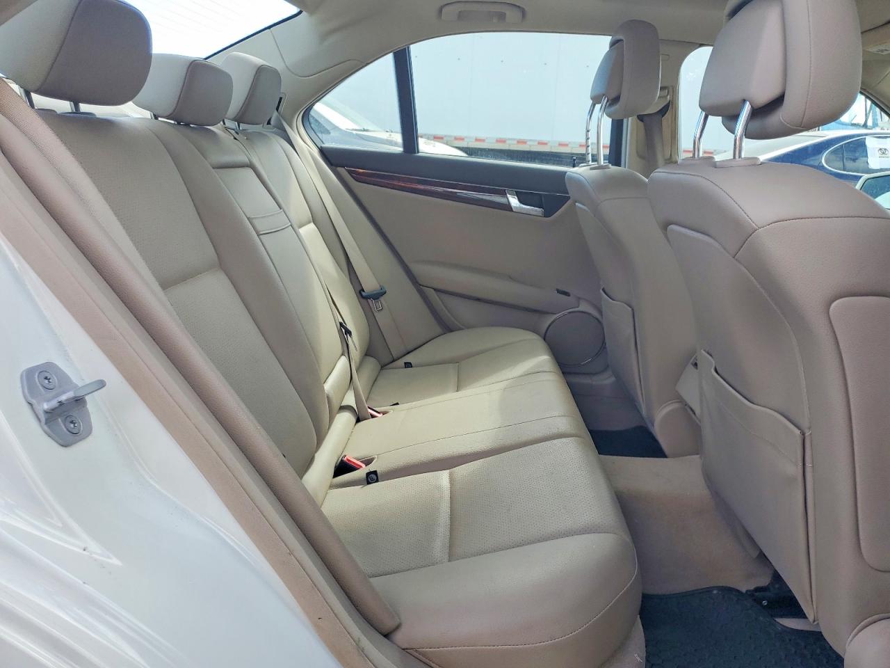 Mercedes-Benz C-Class 300