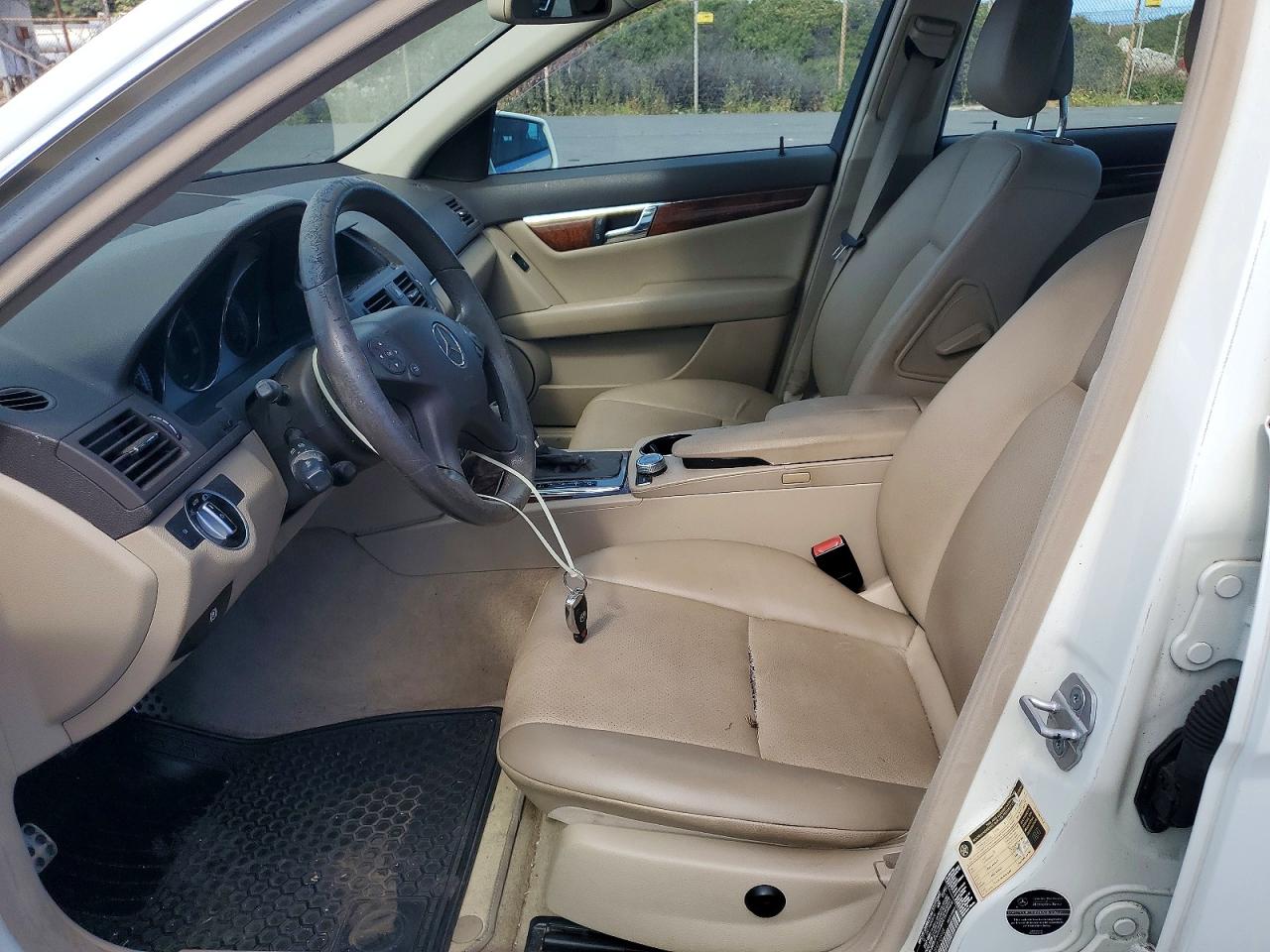Mercedes-Benz C-Class 300