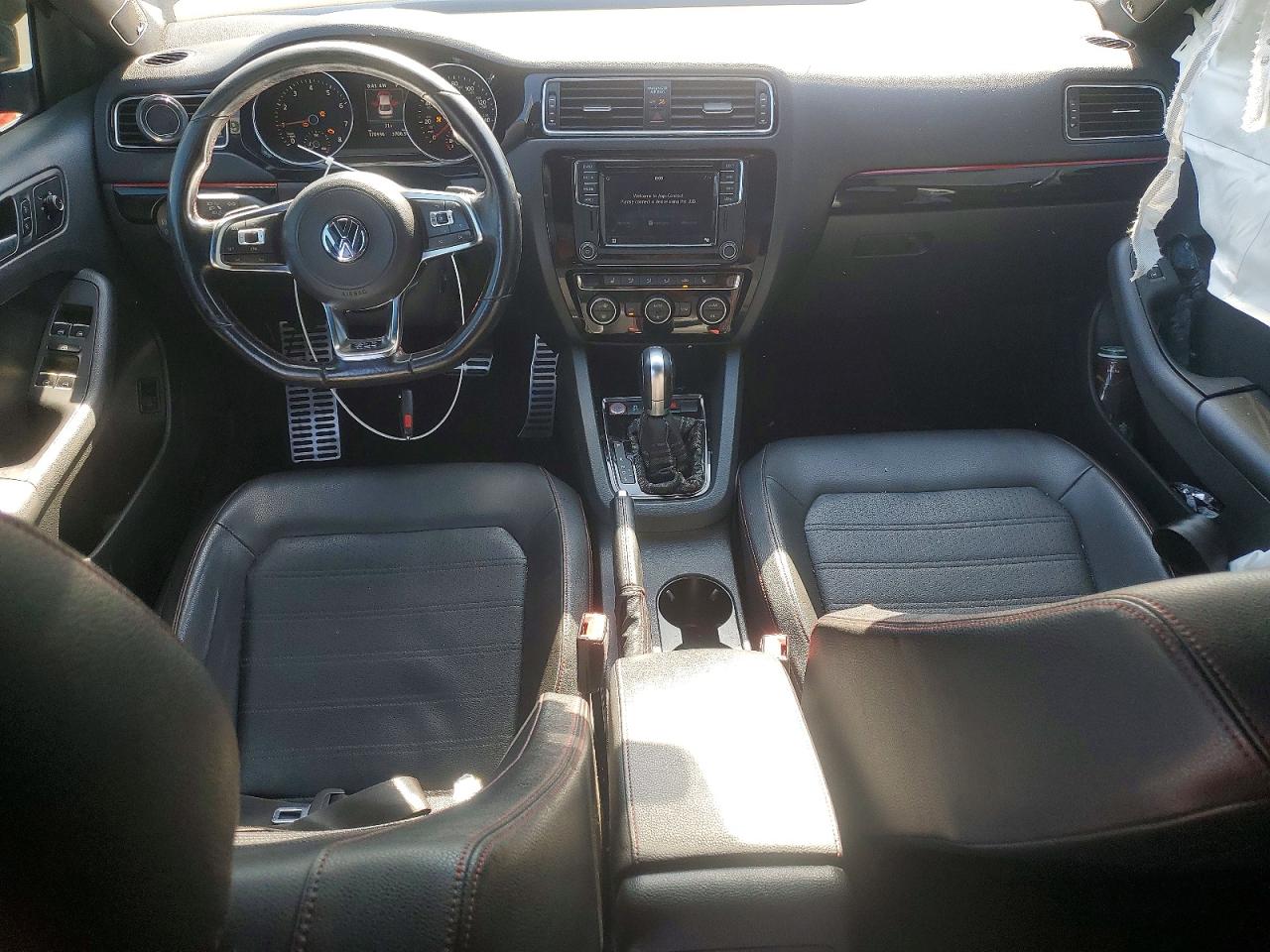 Volkswagen Jetta Gli