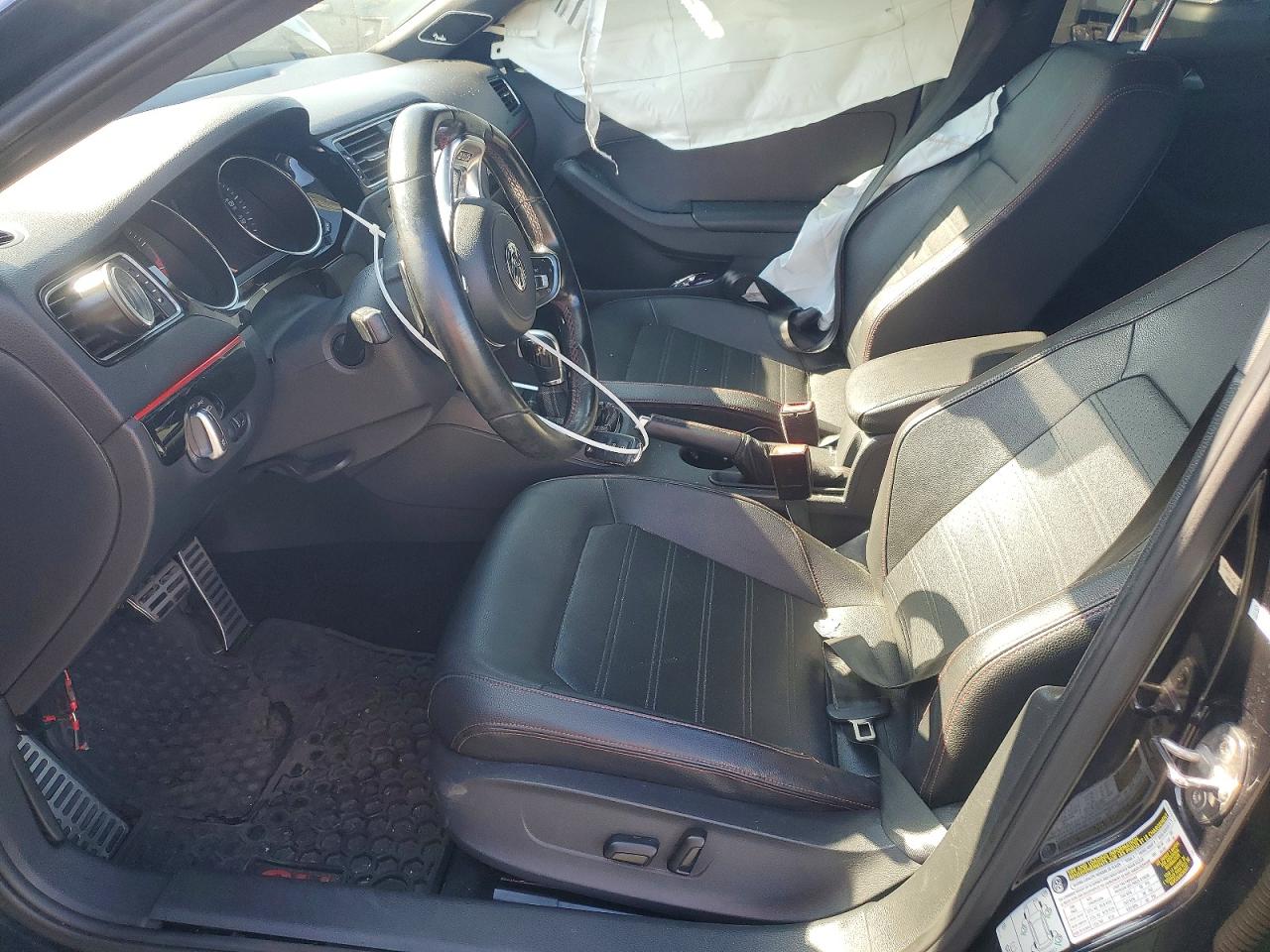 Volkswagen Jetta Gli