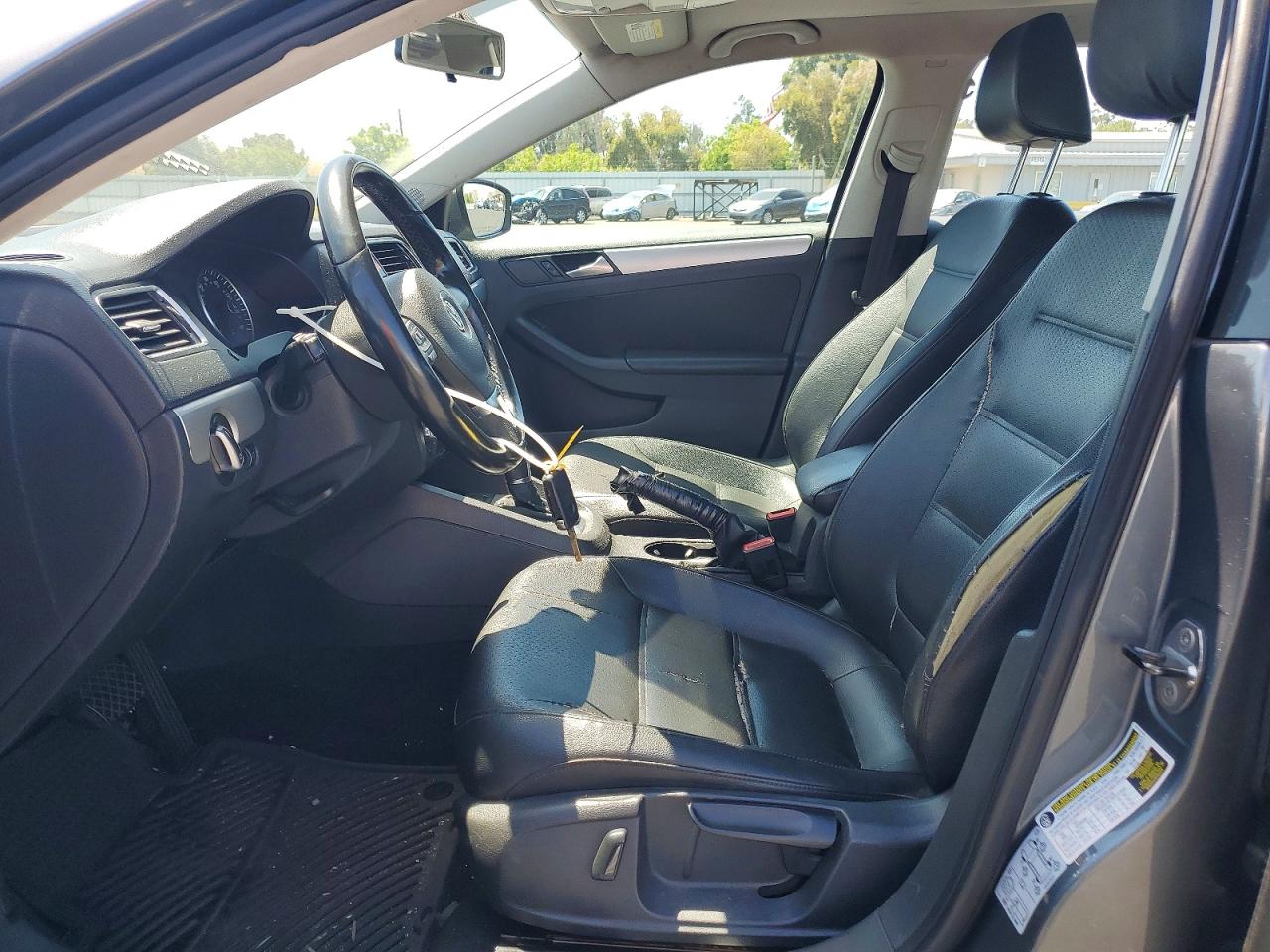 Volkswagen Jetta Se