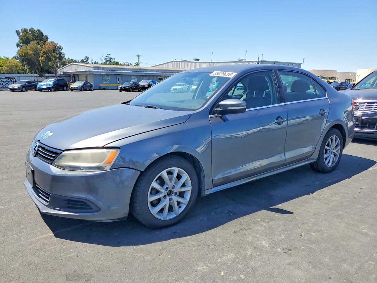 Salvage Volkswagen Jetta Image