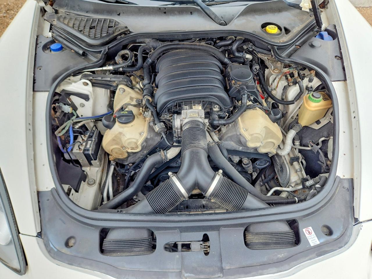 Porsche Panamera 2
