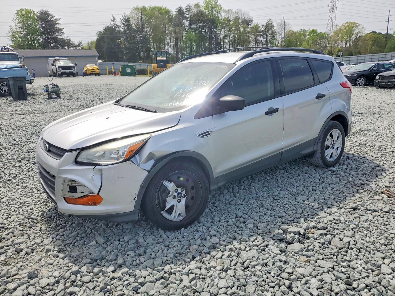 Salvage Ford Escape Image