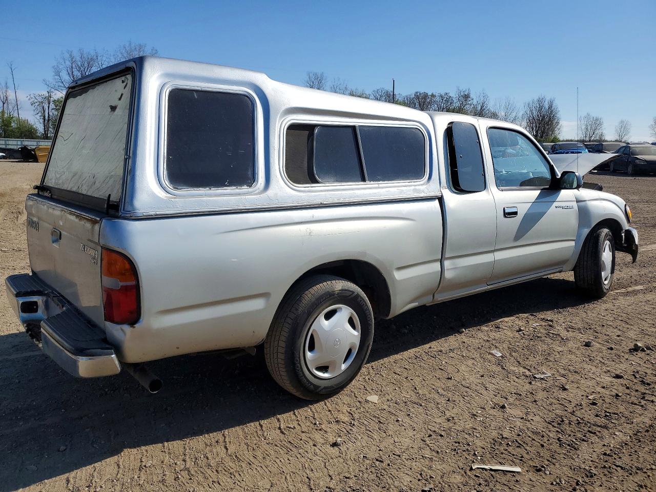 Toyota Tacoma Xtracab