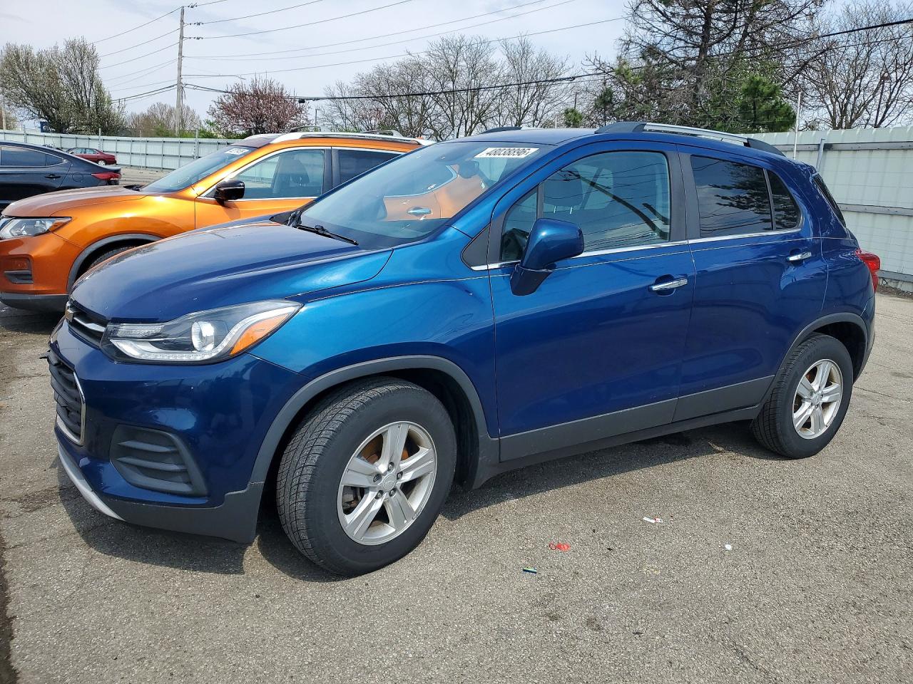 Salvage Chevrolet Trax Image