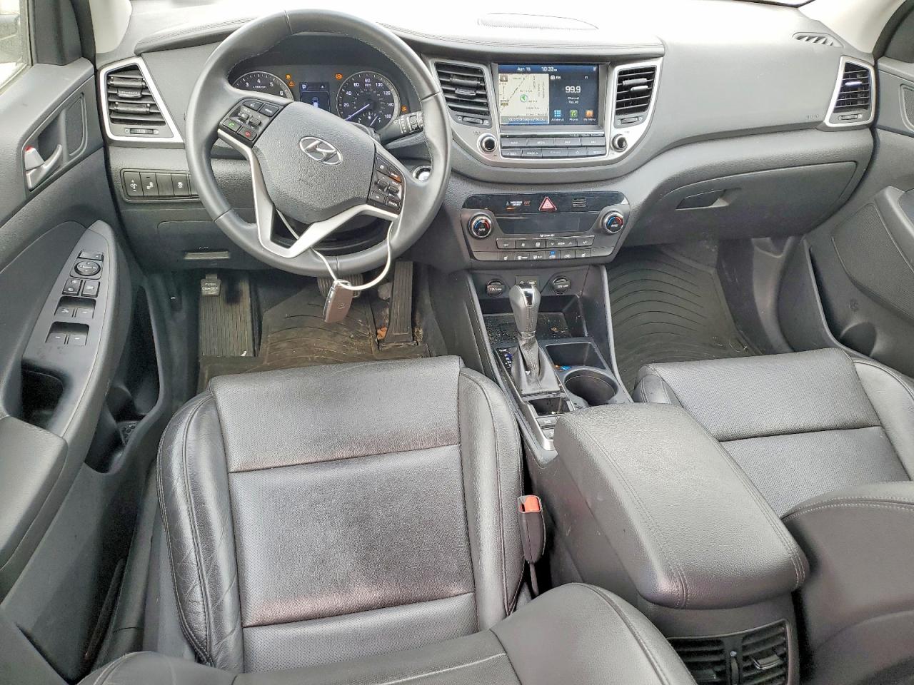 Hyundai TUCSON Sel Plus