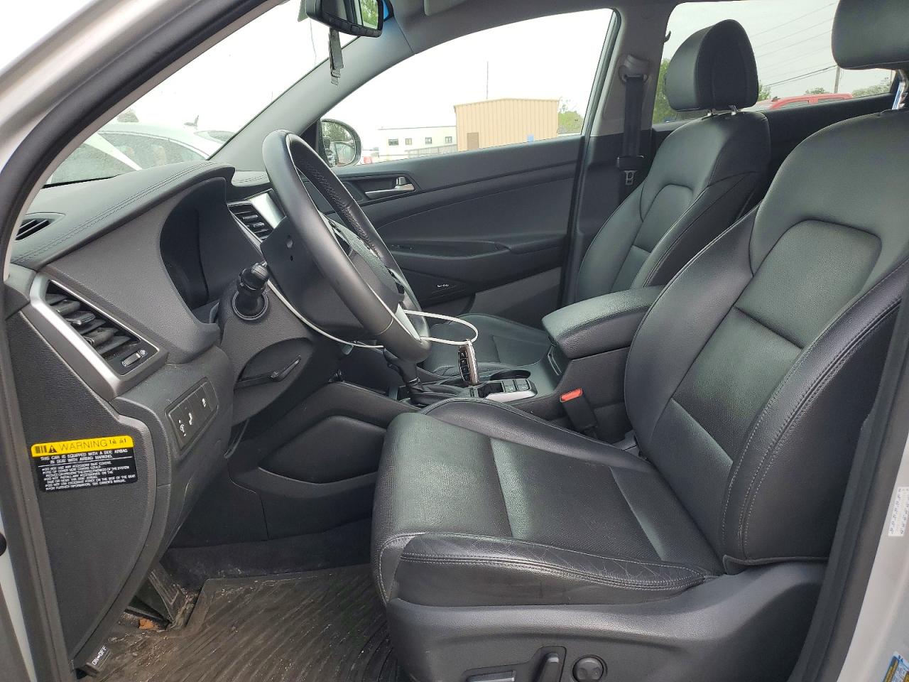 Hyundai TUCSON Sel Plus
