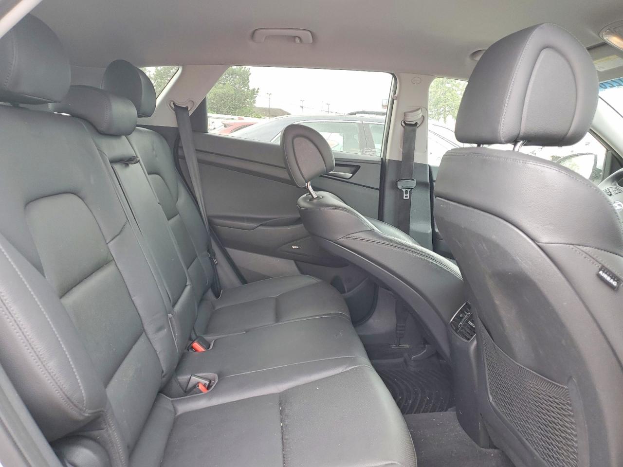 Hyundai TUCSON Sel Plus