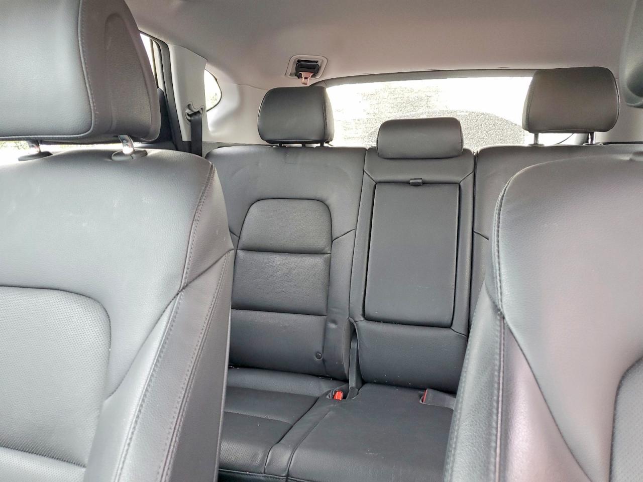 Hyundai TUCSON Sel Plus