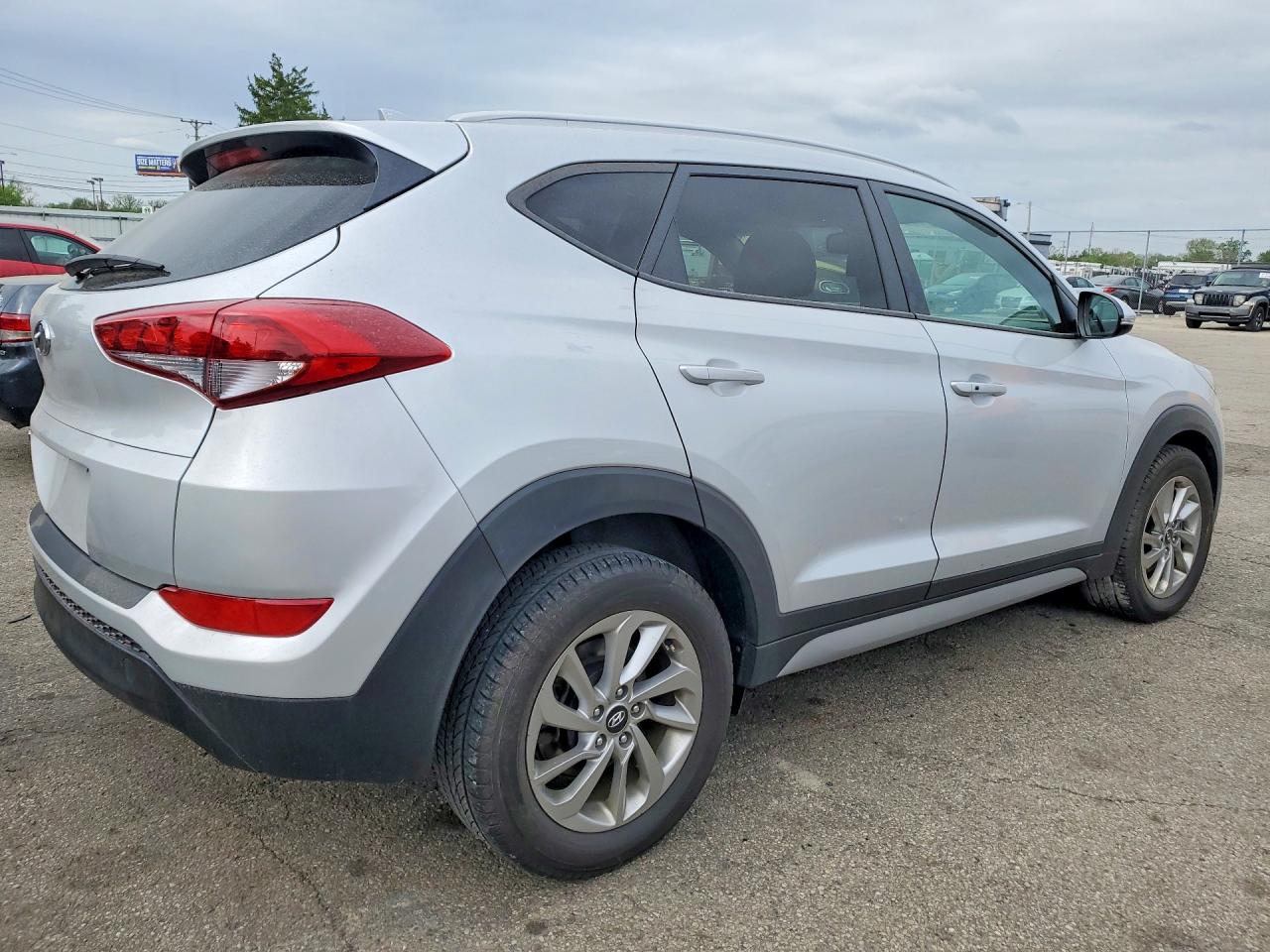 Hyundai TUCSON Sel Plus