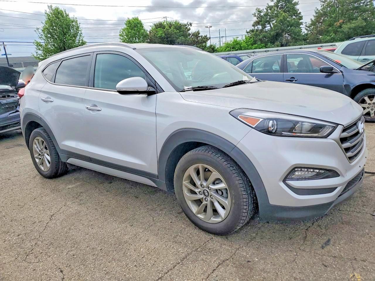 Hyundai TUCSON Sel Plus