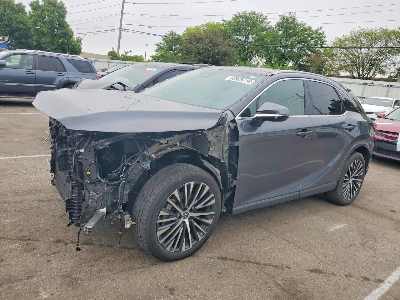 Salvage Lexus RX Image
