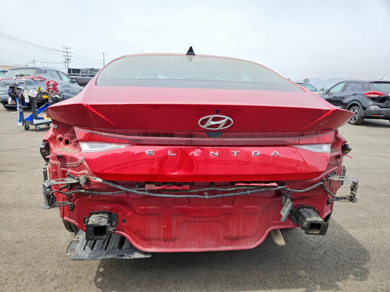 Hyundai ELANTRA Sel