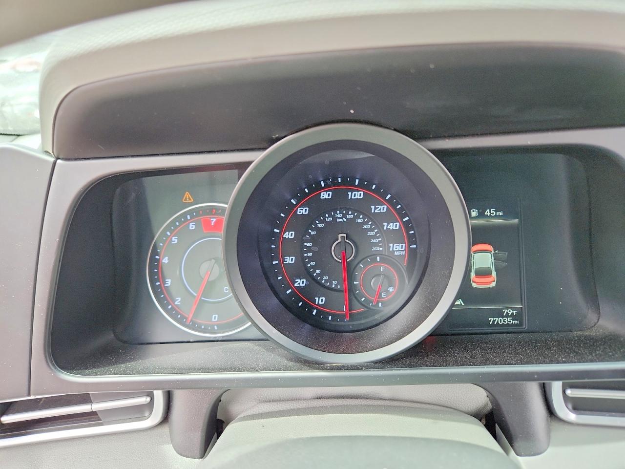 Hyundai ELANTRA Sel