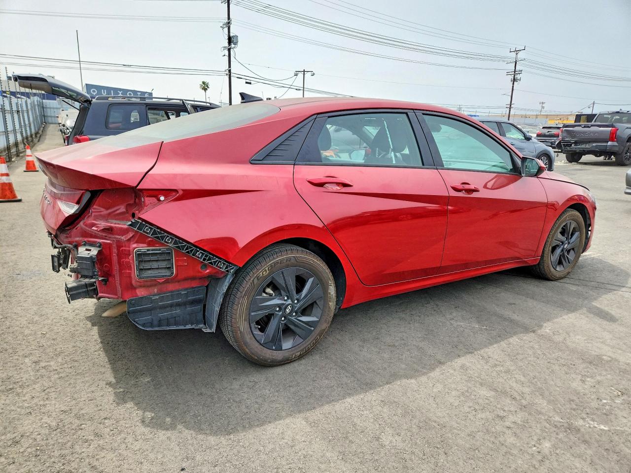 Hyundai ELANTRA Sel