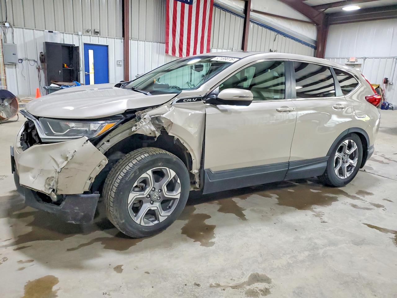 Salvage Honda Crv Image