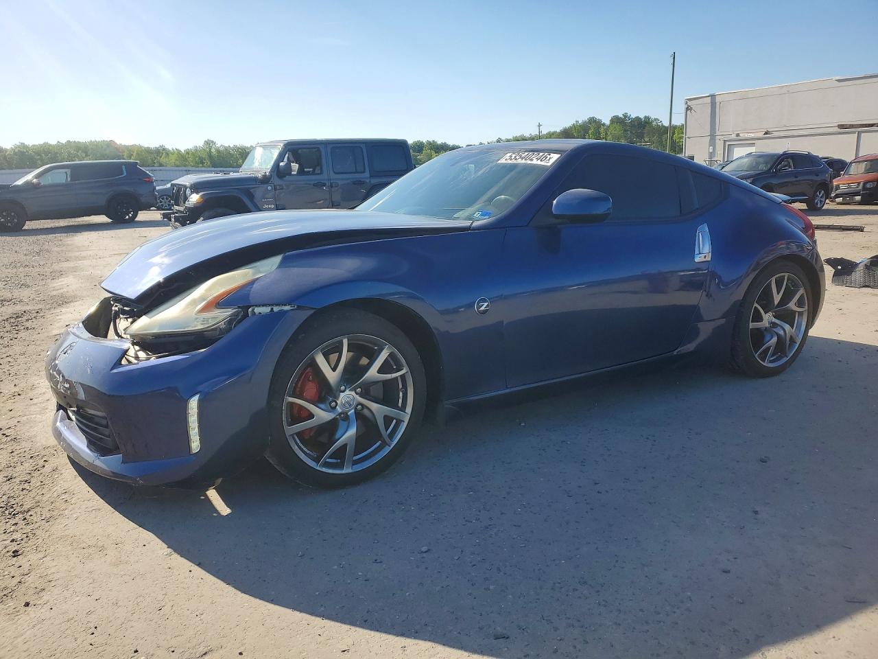Salvage Nissan 370Z Image