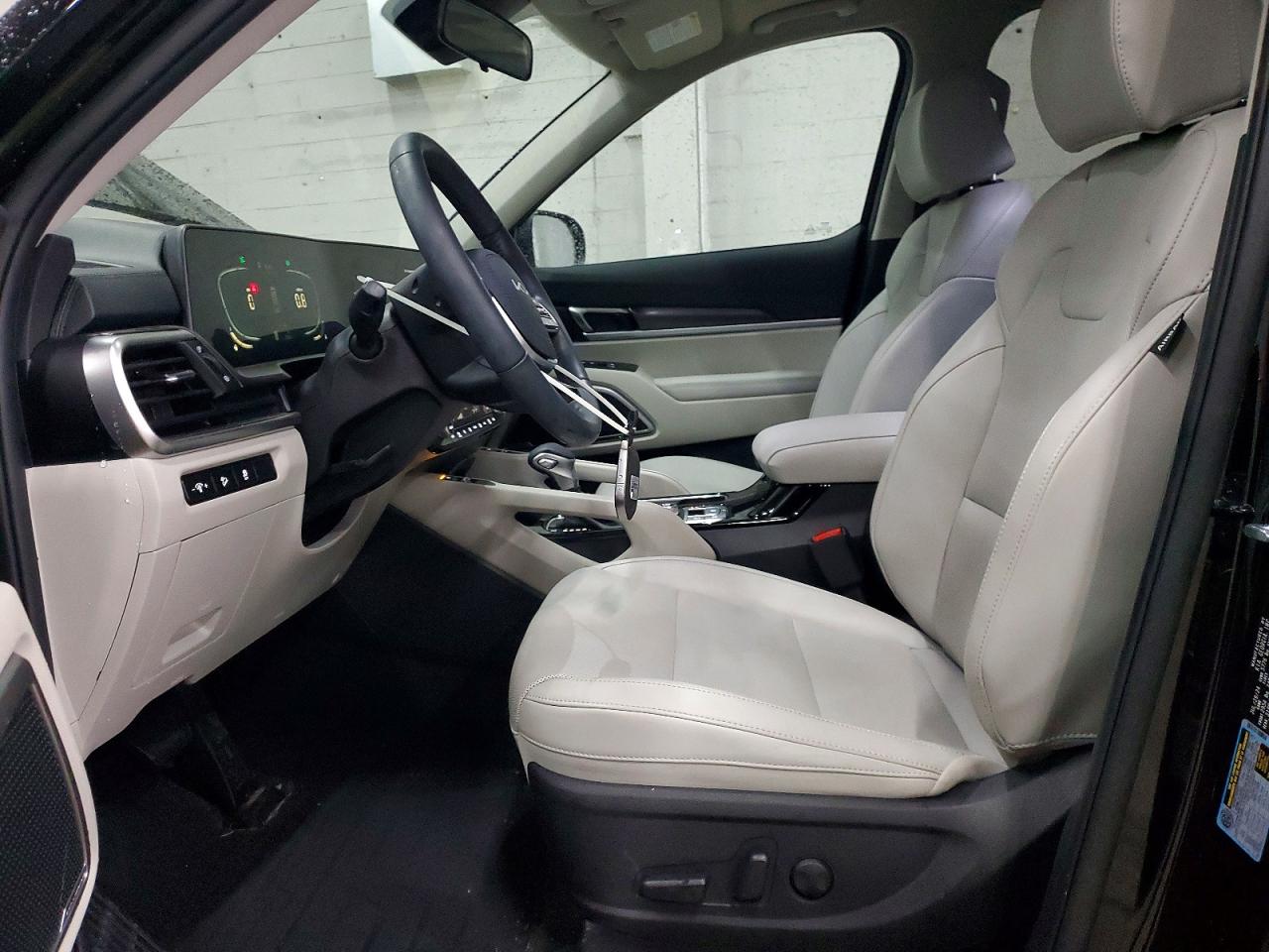 Kia Telluride S