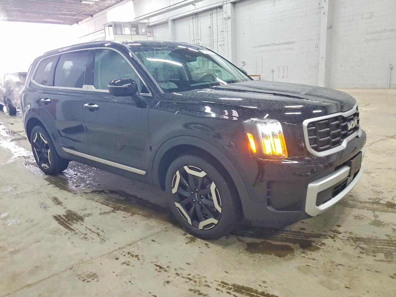Kia Telluride S