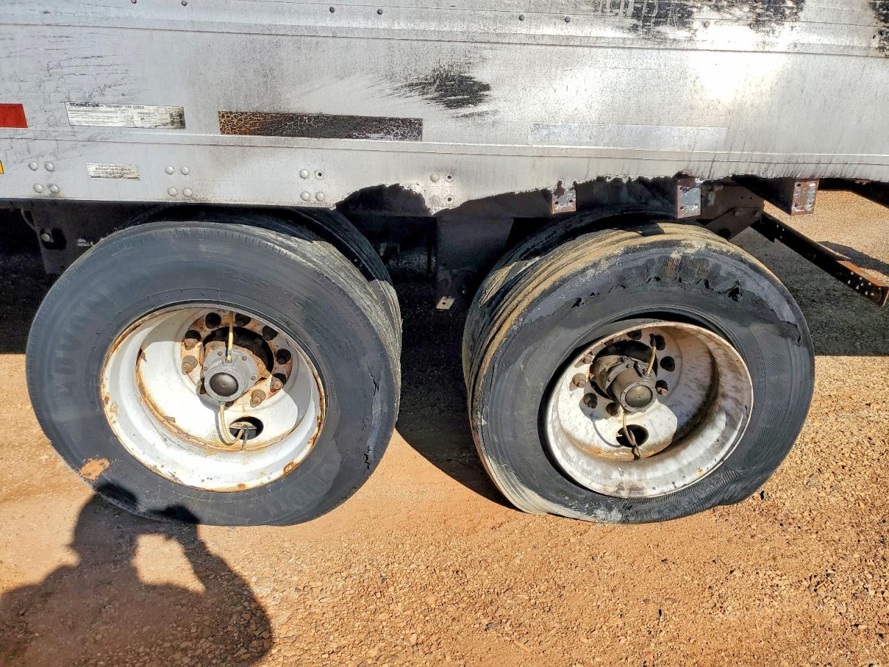 Utility Semi Trail