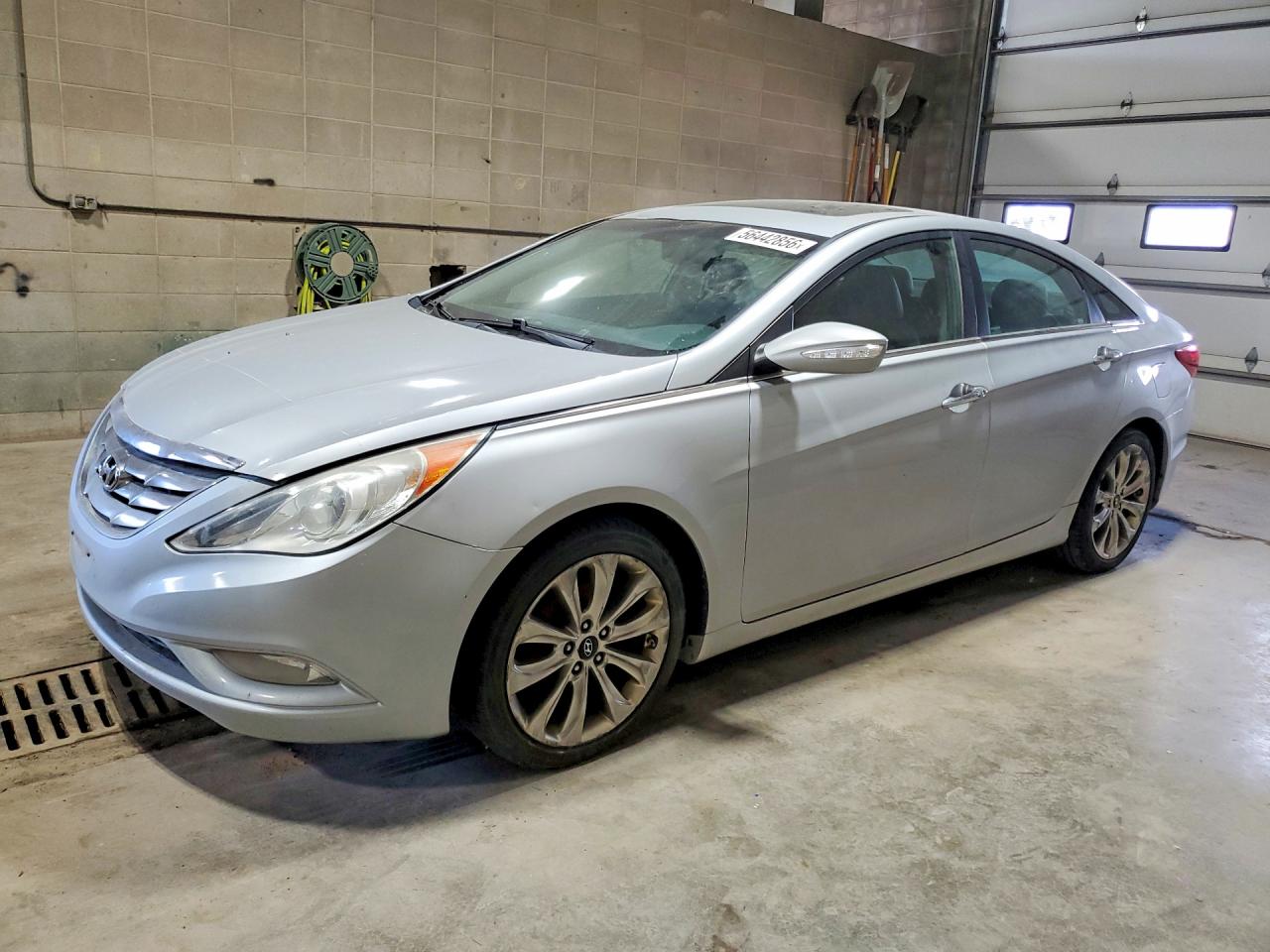 Salvage Hyundai SONATA Image