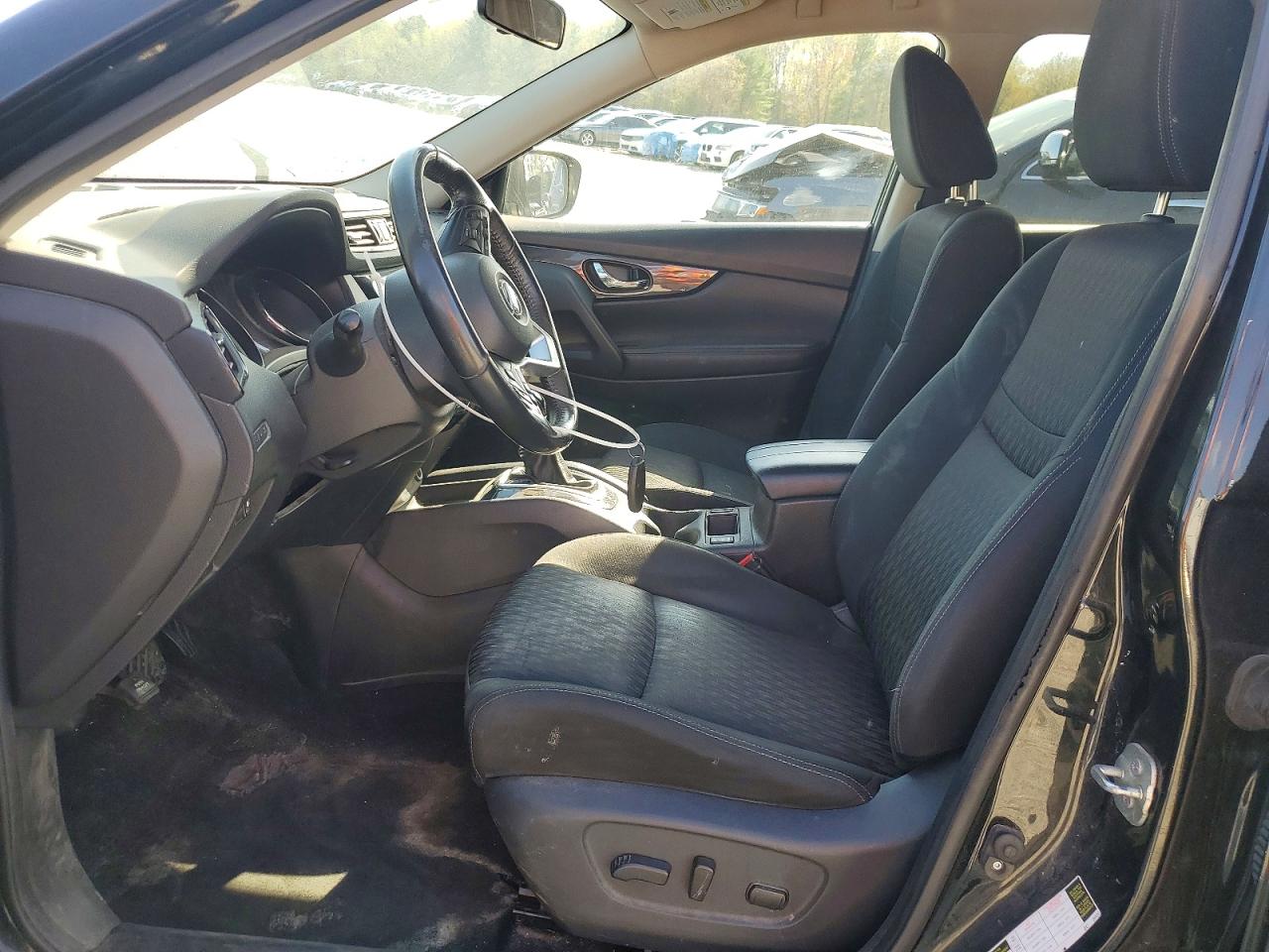 Nissan Rogue Sv
