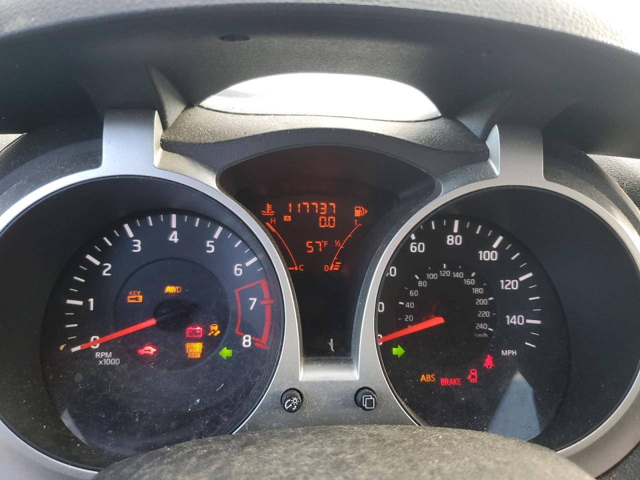 Nissan JUKE S