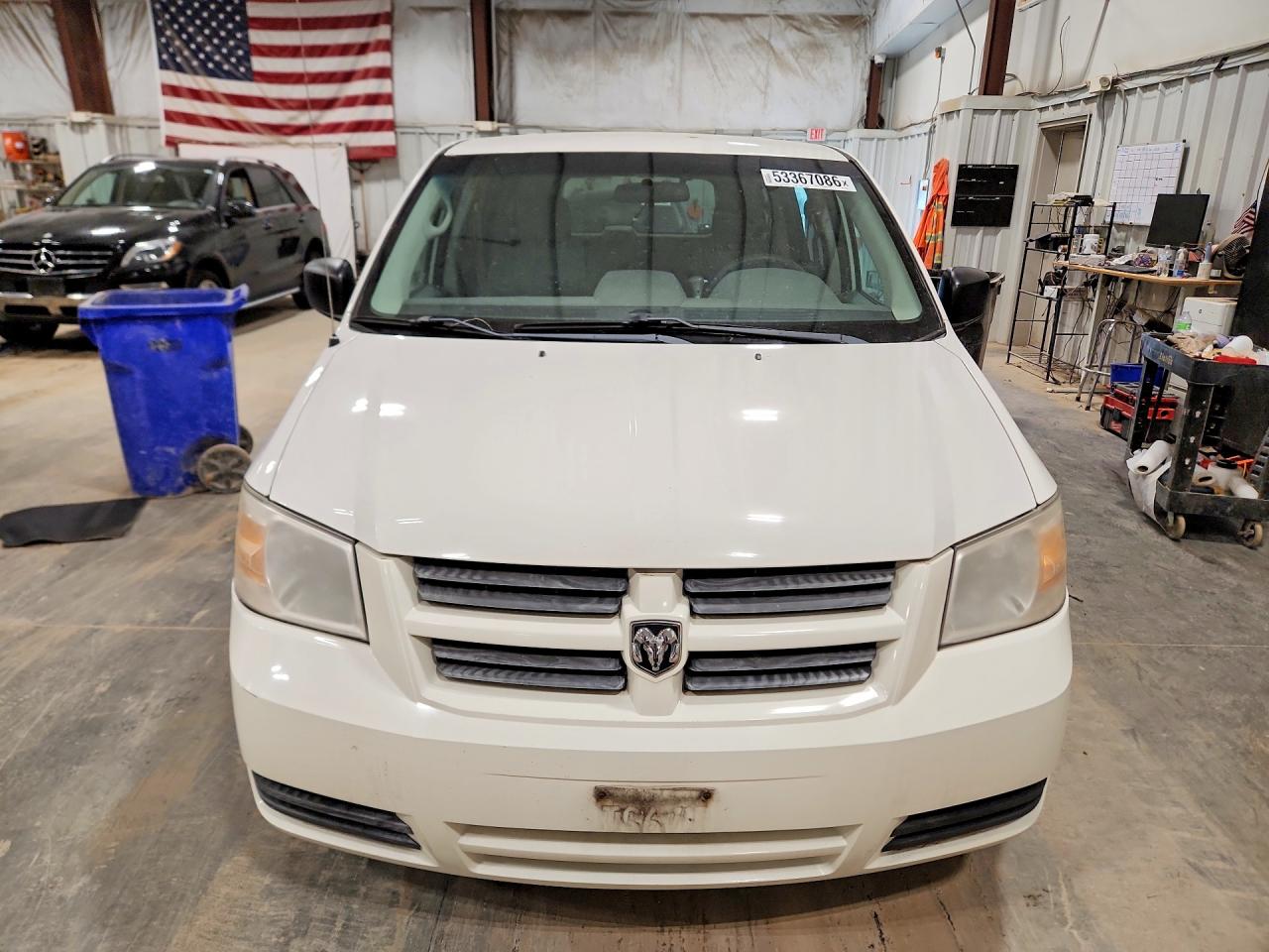Dodge Caravan Se