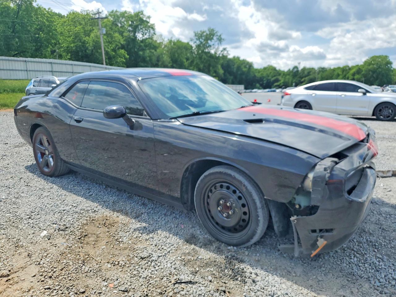 Dodge Challenger Sxt