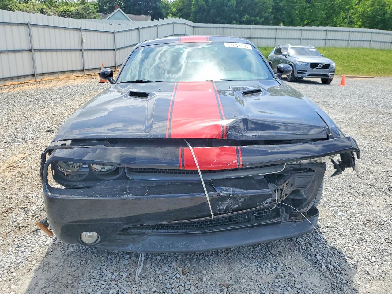 Dodge Challenger Sxt