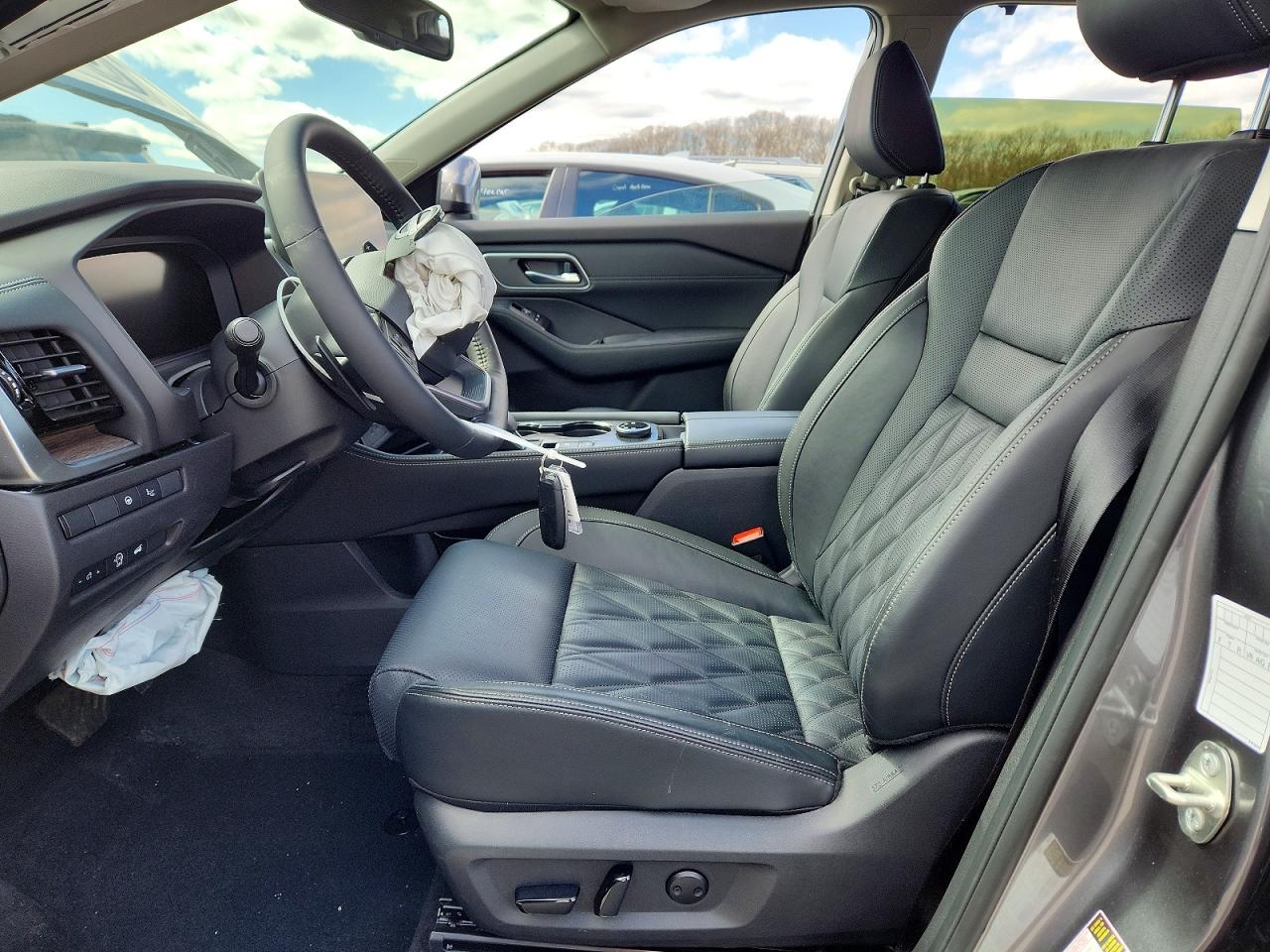 Nissan Rogue Platinum