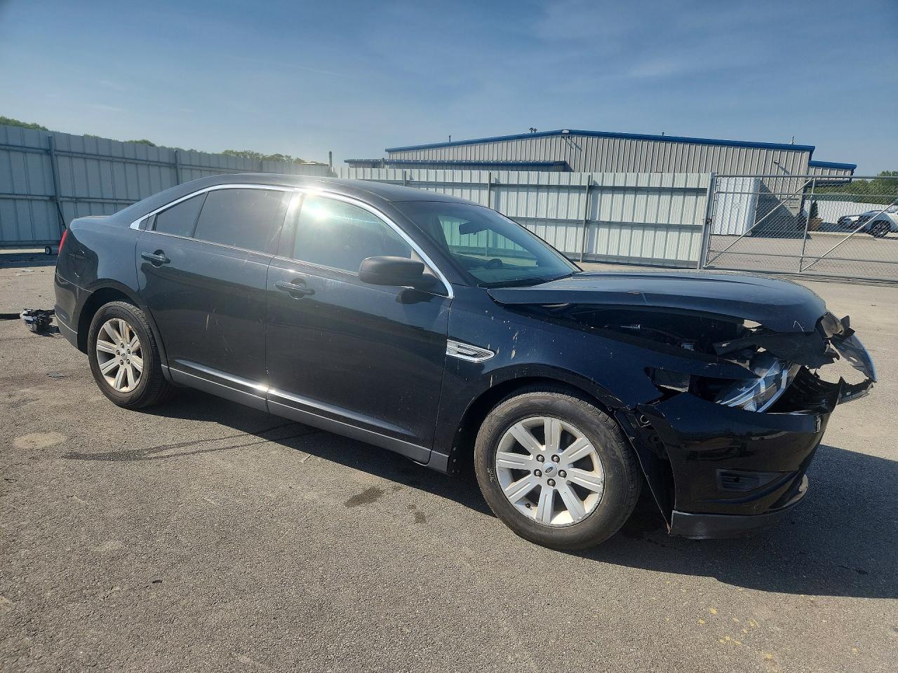 Ford Taurus Se