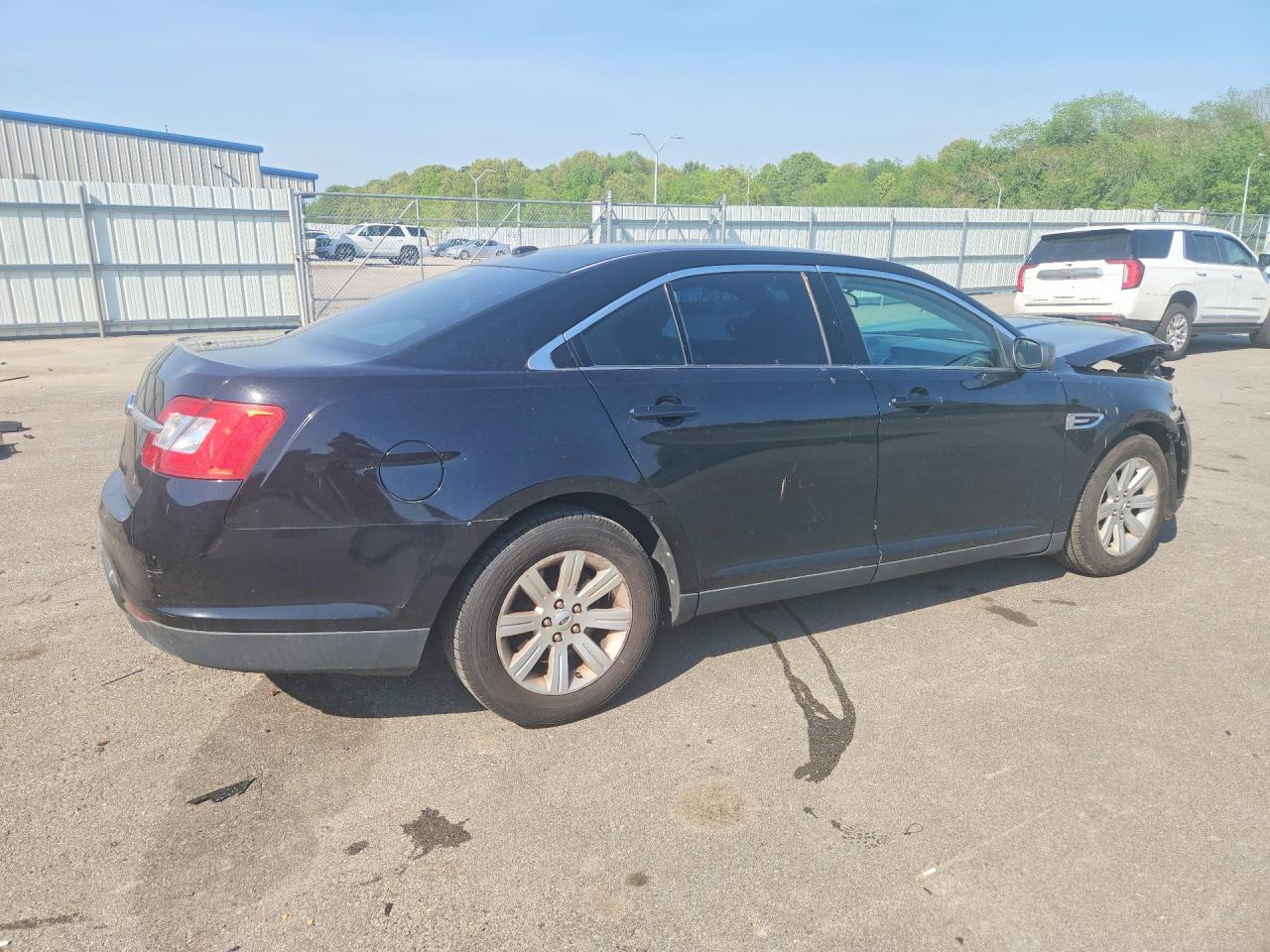 Ford Taurus Se