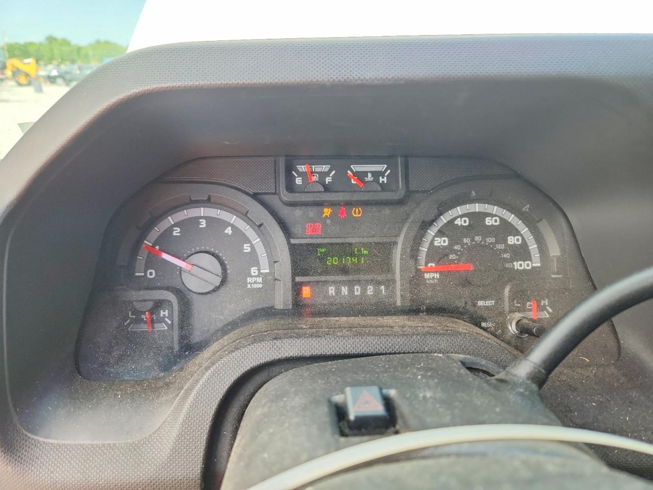 Ford Econoline E250 Van