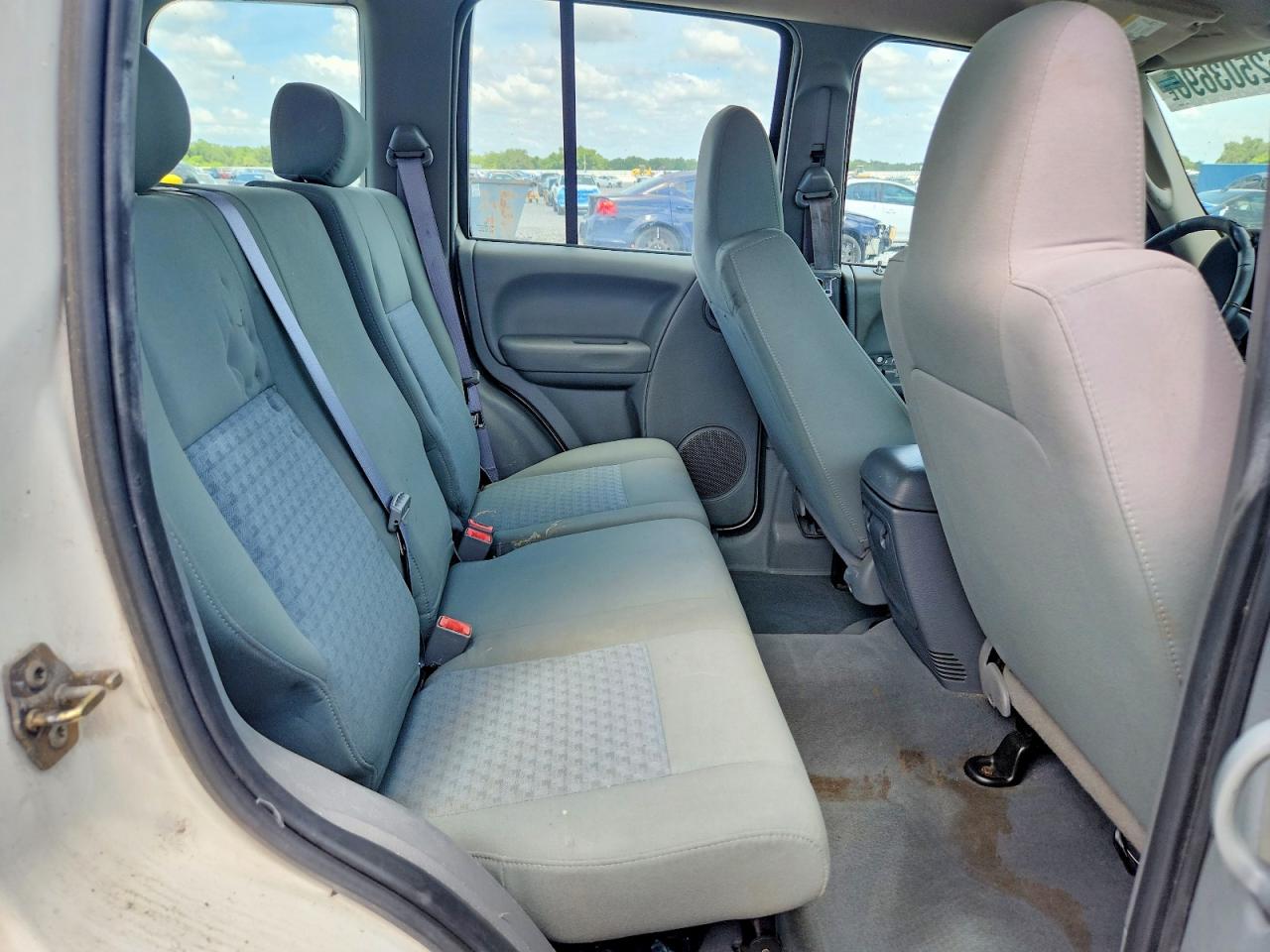 Jeep Liberty Sport