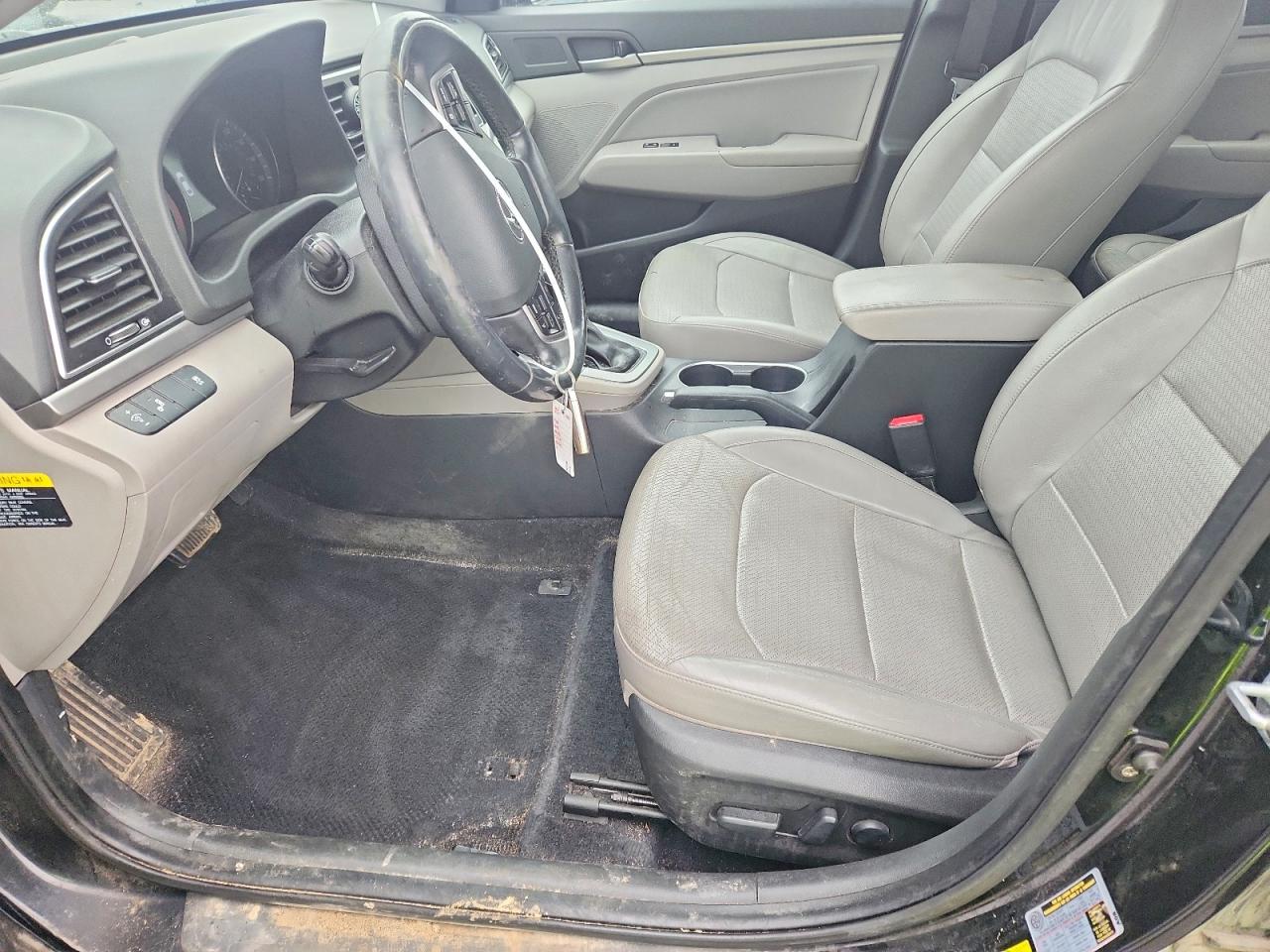 Hyundai ELANTRA Limited
