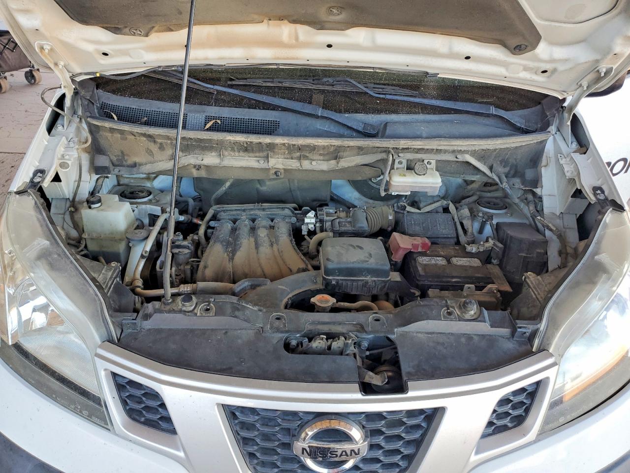 Nissan Nv