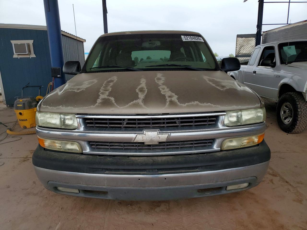 Chevrolet Suburban C1500