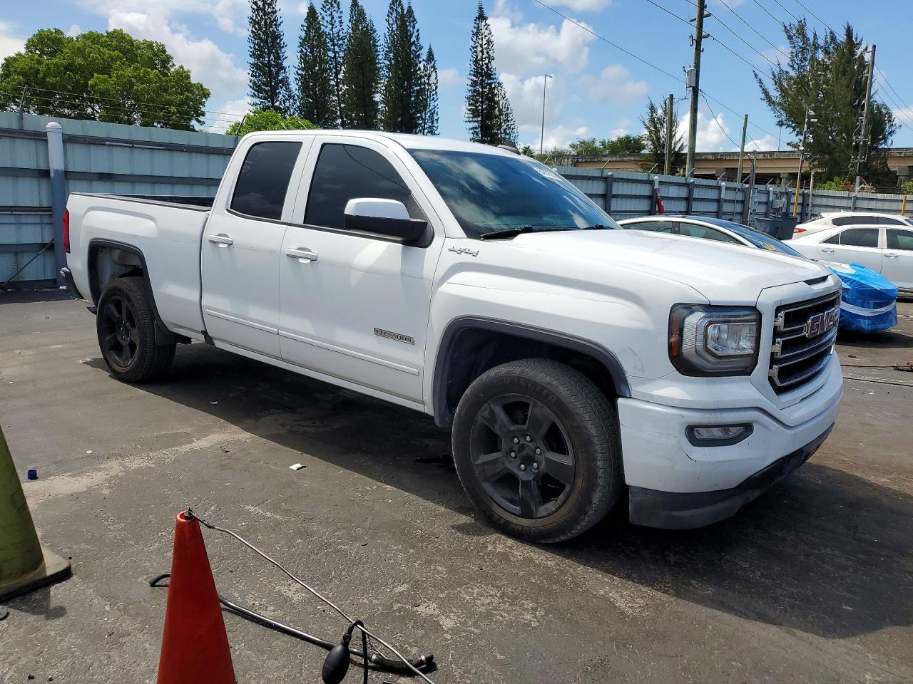 GMC Sierra K1500