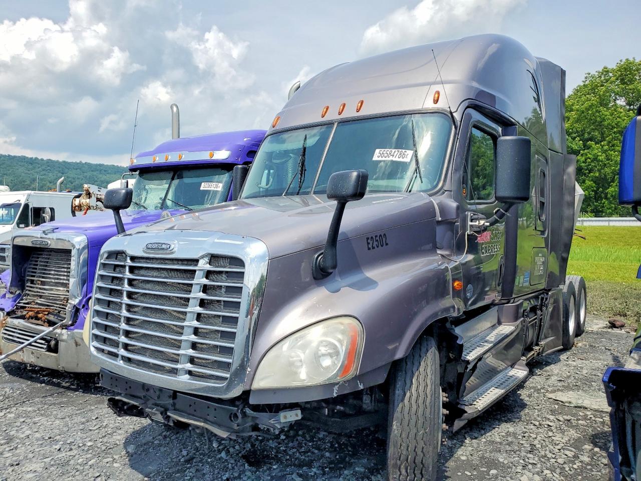 Freightliner Cascadia 125