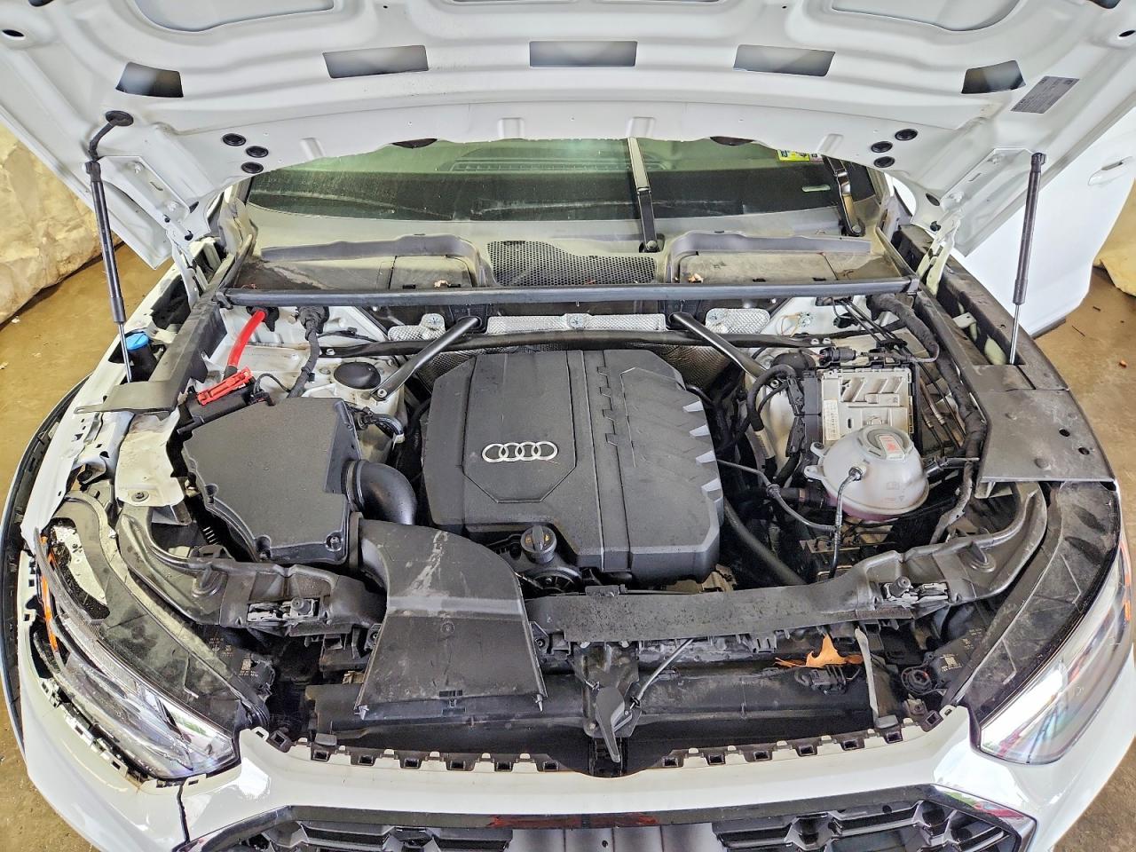 Audi Q5 Premium 45