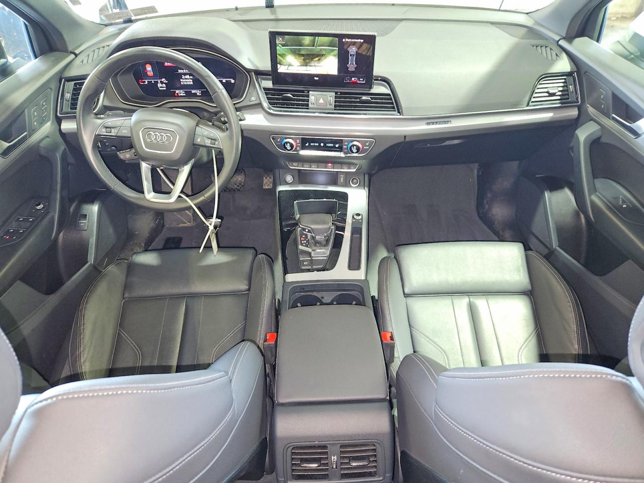 Audi Q5 Premium 45