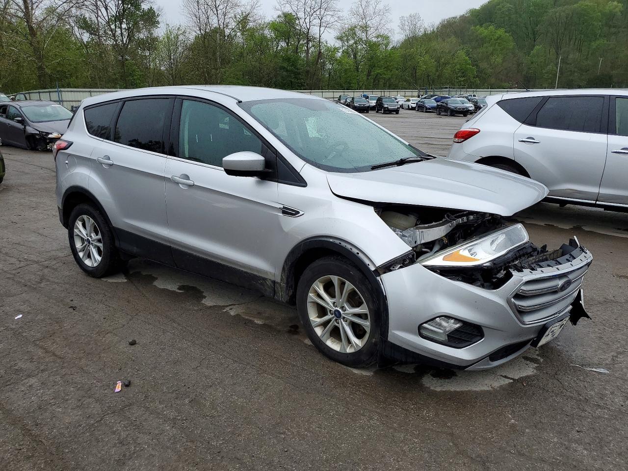 Ford Escape Se