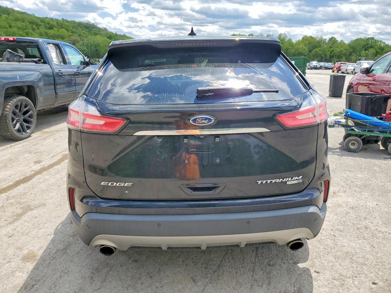 Ford Edge Titanium