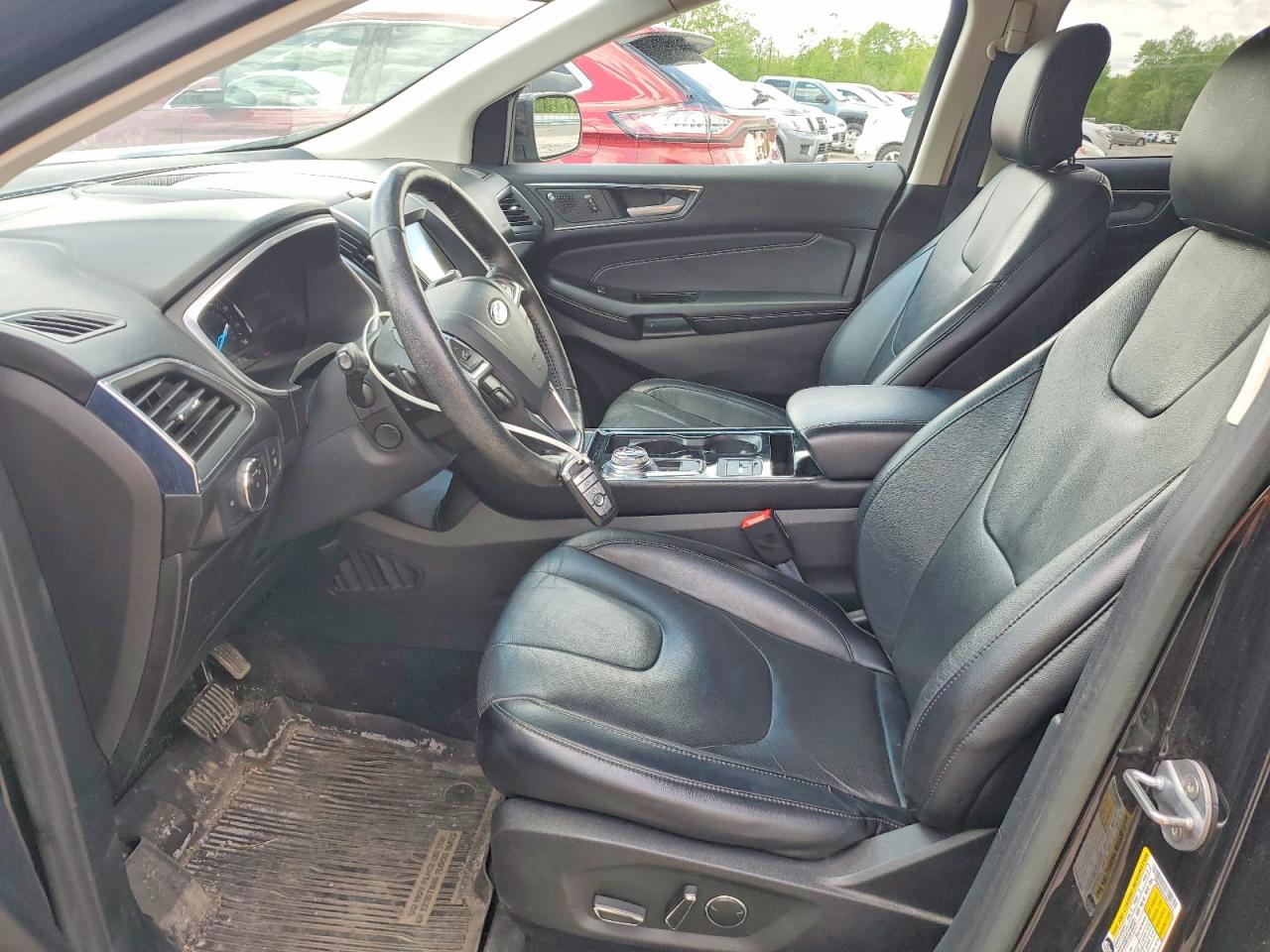 Ford Edge Titanium