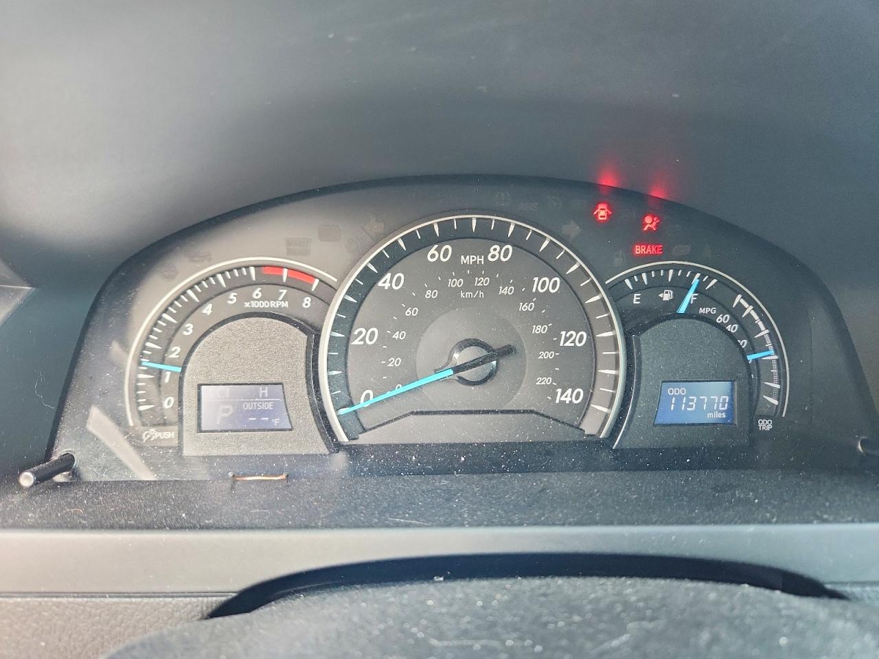 Toyota Camry Le